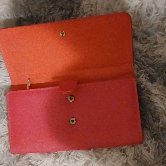 New without tags crossbody wallet And Hot Pink Wallet New  condition - Picture 10 of 12